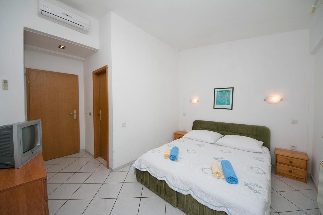Apartamento House Ursic Brela Exterior foto